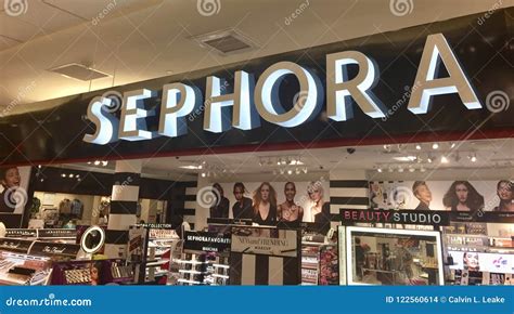 sephora makeup company.